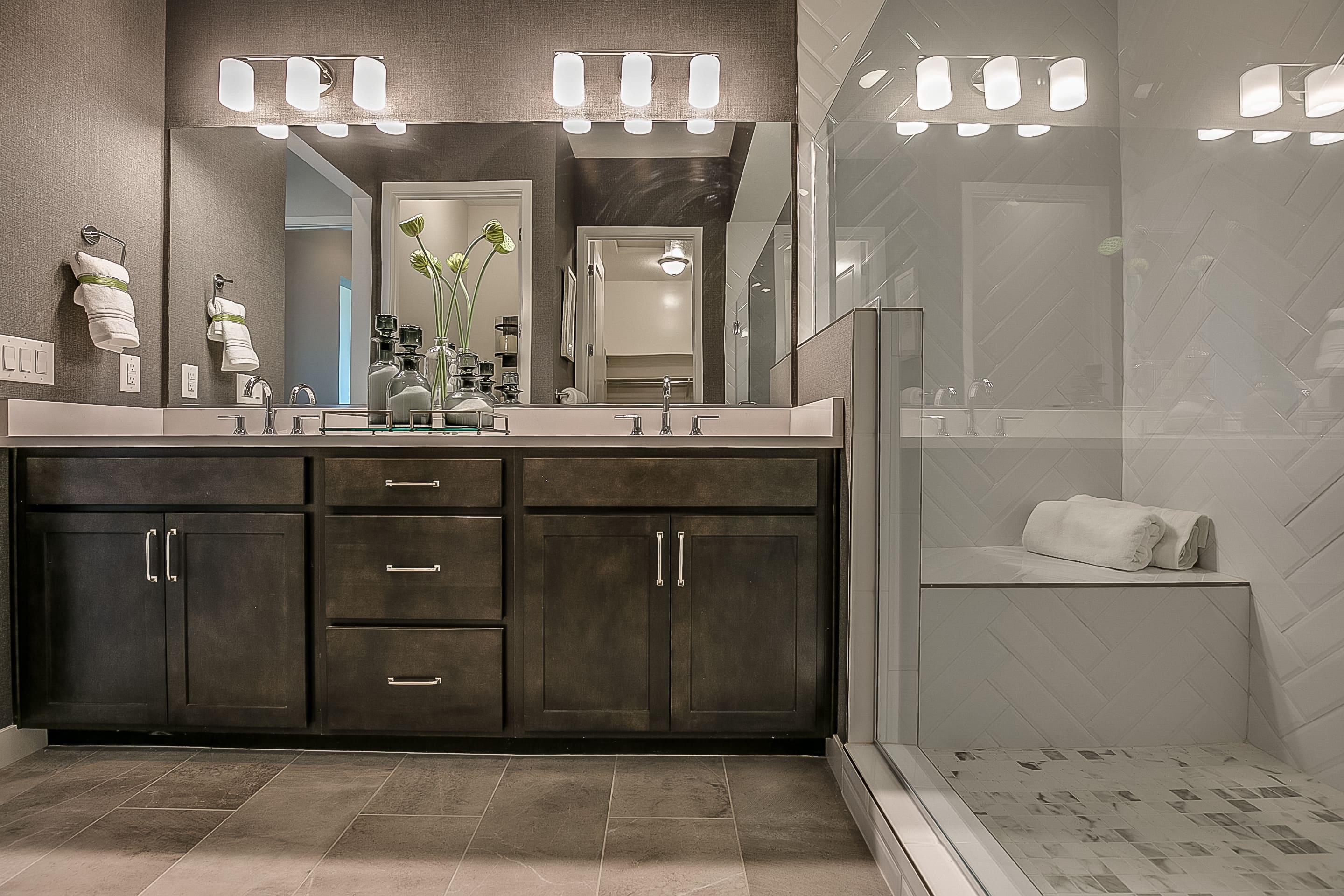 What Double Vanity Size Does a Shared Chatsworth Bathroom Need? Let the Wall, the Plumbing and the Morning Rush Decide
